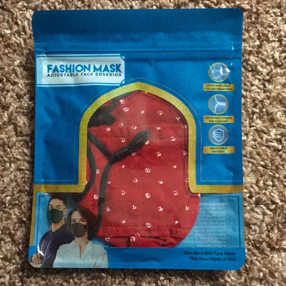 😷 Unisex Face Mask